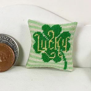 Miniature St. Patrick Pillow Pattern for March or St. Patric Day - Click Image to Close